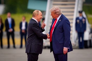 "Rosja nie zaatakuje NATO". Trump ogłasza po rozmowie z Putinem