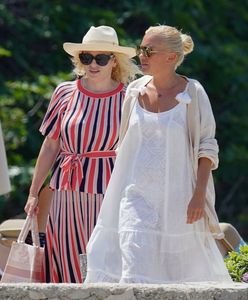 Rebel Wilson całuje się na łodzi z dziewczyną. Tak spędzają urlop