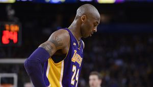 Kobe Bryant już nie zagra w NBA? "To wielki zwycięzca, nie będzie chciał kontuzją kończyć kariery"