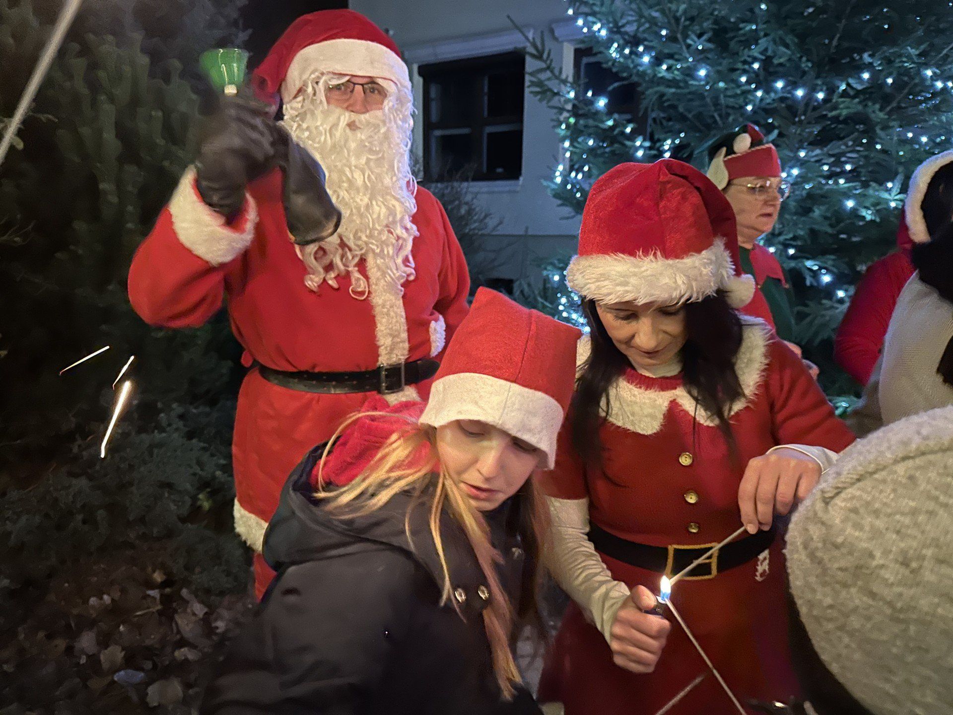 Spotkanie z Mikołajem cieszyło się wielkim uznaniem wśród mieszkańców