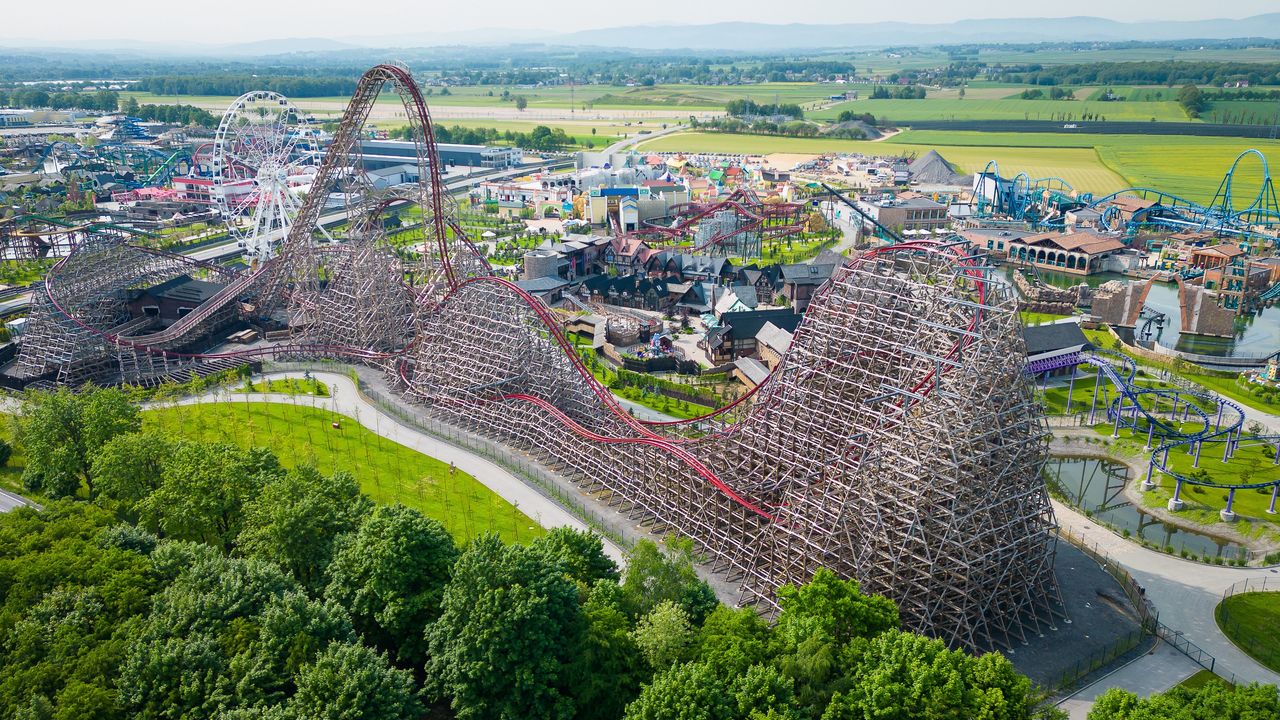 Energylandia: kiedyś ściernisko, dziś park rozrywki nr 1 w Europie