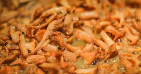 Dodaj do smażenia kurek. Gorycz zniknie, a ich smak będzie obłędny