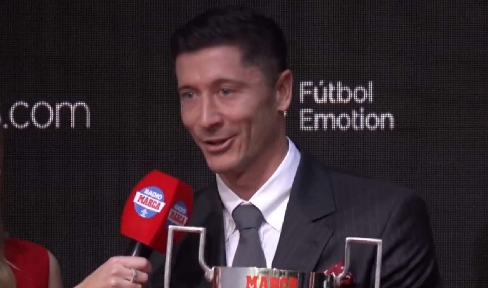 Lewandowski reveló cómo aprendió el idioma español.  Sabemos cuánto tiempo tomó