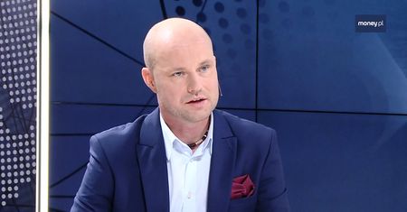 Milenialsi inaczej podchodzą do pracy. Ekspert: "nie jest dla nich ważna"