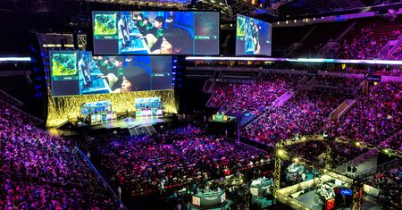 E-sport zamiast kija baseballowego. Rodzi się wielki biznes, a Polska tym razem nie jest w ogonie