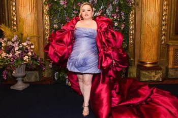 Gwiazda "Bridgerton" odpowiada krytykom. Ma dość komentarzy o swoim ciele