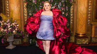 Gwiazda "Bridgerton" odpowiada krytykom. Ma dość komentarzy o swoim ciele