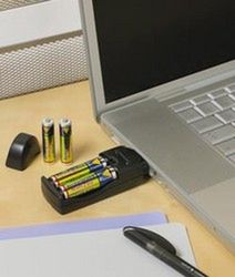 Podróżna ładowarka baterii na USB 1