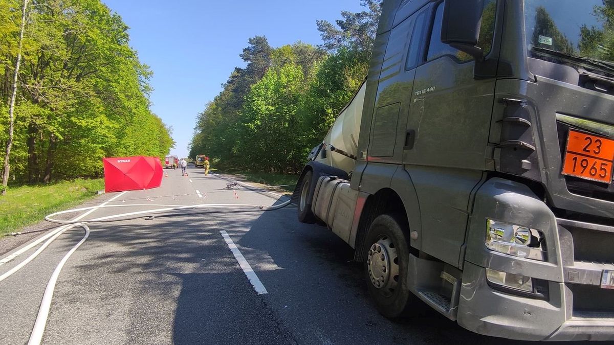 Rowerzysta poniósł śmierć na miejscu 