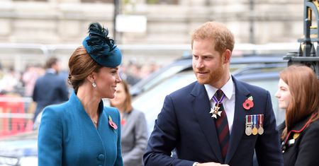 Kate i Harry spotkali się za kulisami Trooping the Colour. Zamienili kilka słów
