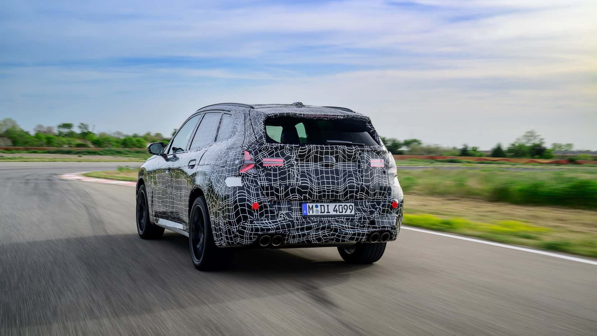 Nowe BMW X1 w kamuflażu