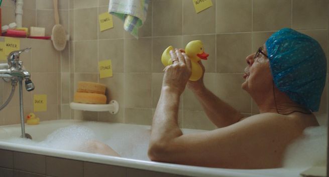 Allegro bez spotu wizerunkowego na Boże Narodzenie, skupia się na reklamowaniu Allegro Smart!