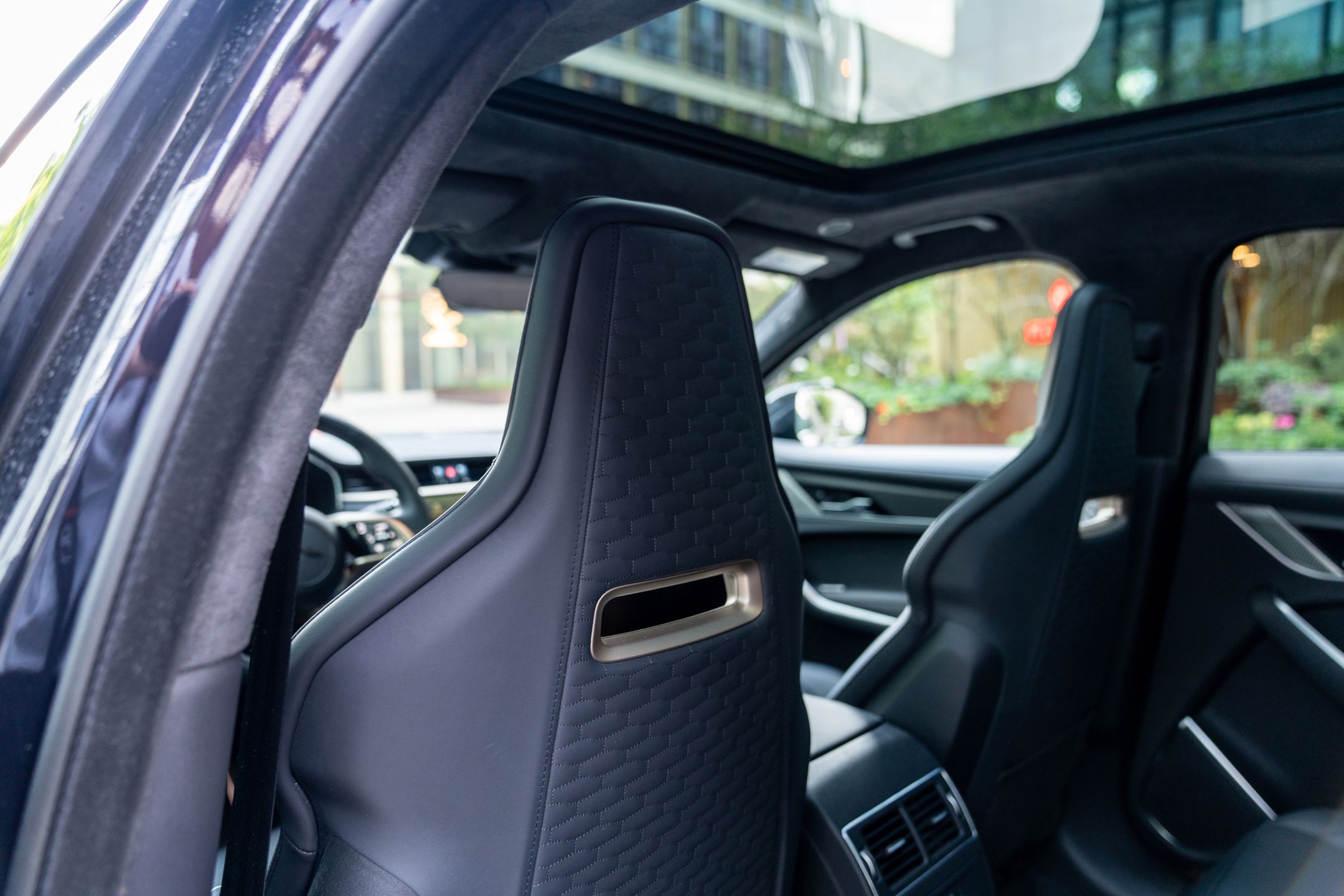 Jaguar F-Pace SVR Edition 1988