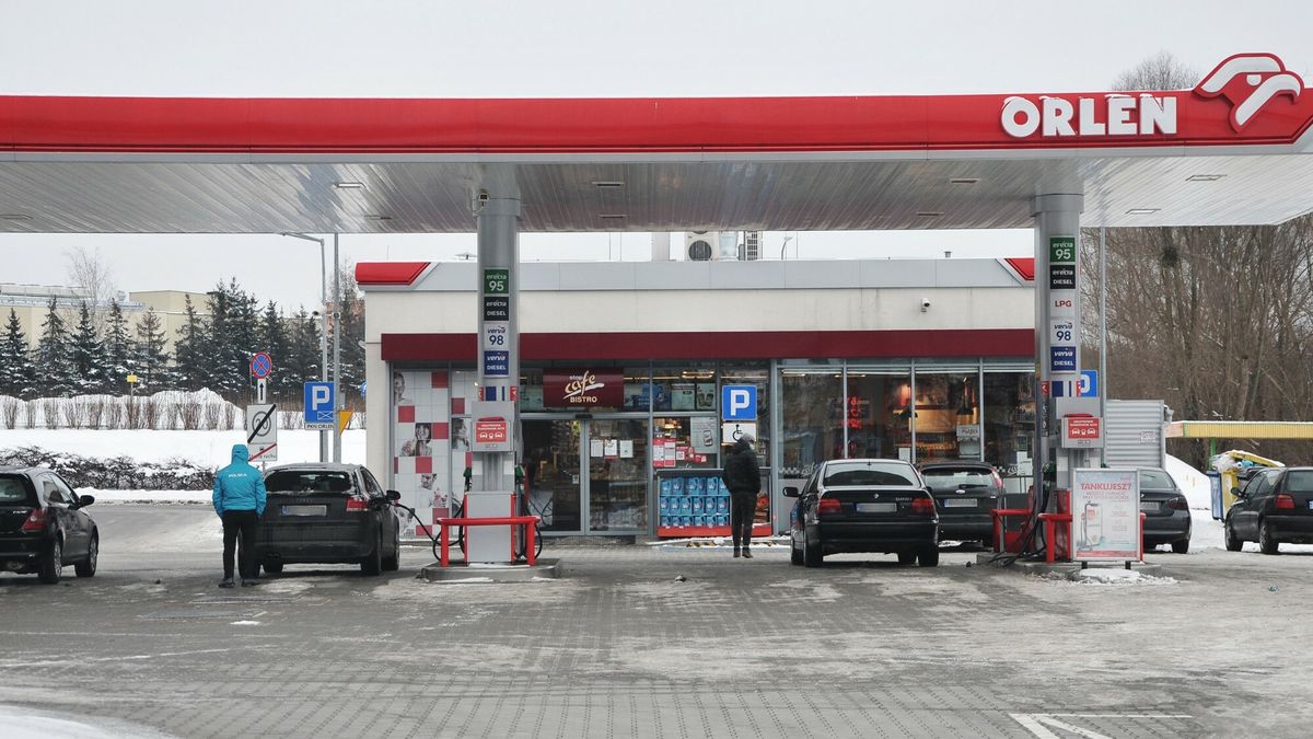 Tankowanie staje się coraz bardziej kosztowne.