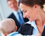 Ustawa o urlopie rodzicielskim czeka na biurku prezydenta