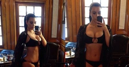 Kim pozuje w BIKINI 18-letniej siostry! (FOTO)