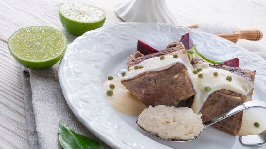 Gotowana wołowina (mięso i tłuszcz)