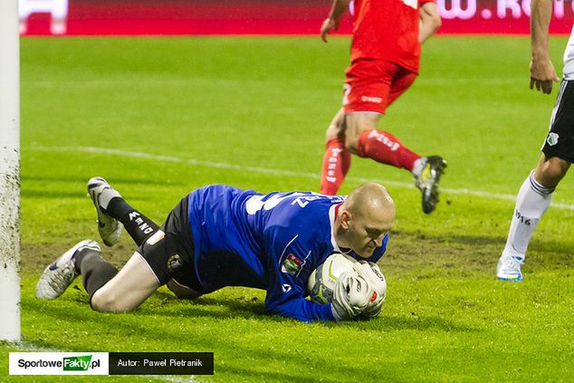 Maciej Mielcarz przyznał, że mógł zachować się lepiej przy strzale Pawła Golańskiego