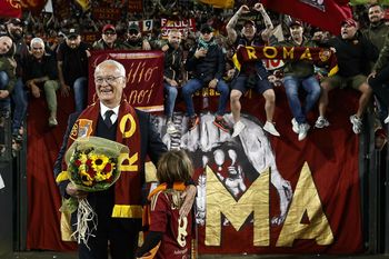 Claudio Ranieri odmienił AS Romę. Kibice oddali mu hołd na Olimpico