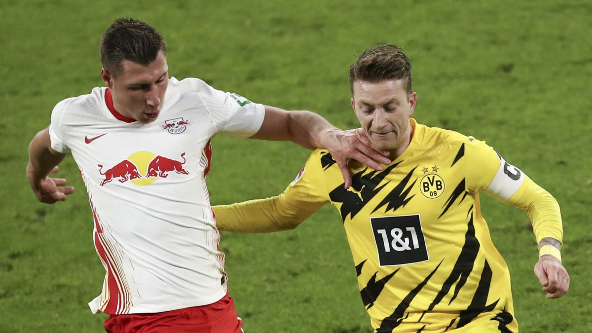 Getty Images / Maja Hitij / Na zdjęciu: Willi Orban i Marco Reus w meczu RB Lipsk - Borussia Dortmund