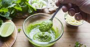 Miętowy chutney – jak przygotować orzeźwiający sos?