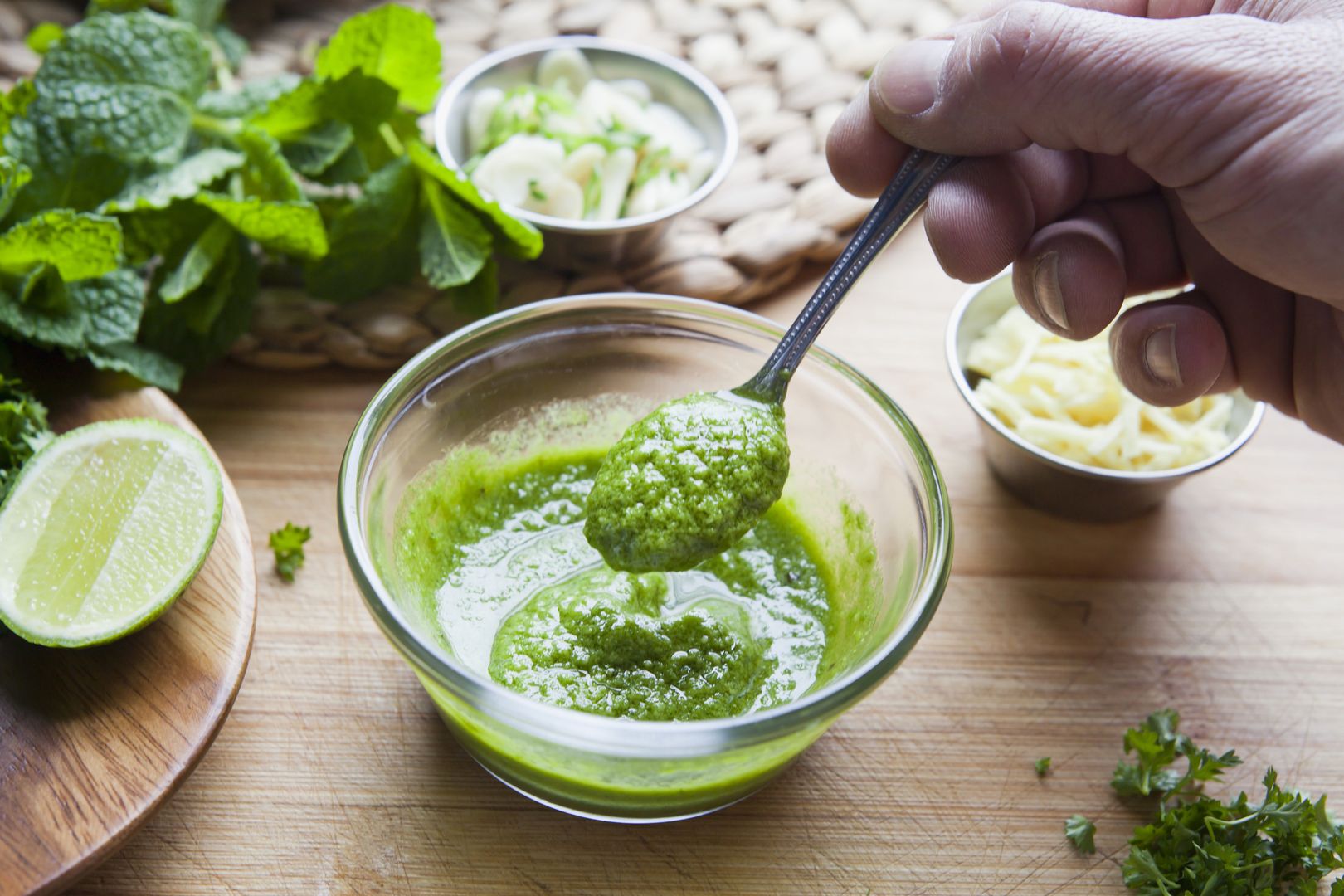 Chutney miętowy