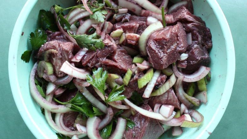 Gotowana wołowina (samo mięso, III klasa mięsa)