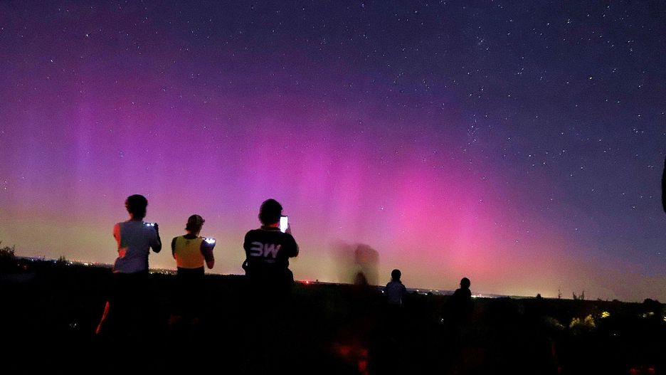 Zorzowy alert nad Polską, dziś (1 września) jest szansa na nocne widowisko. Gdzie najlepiej podziwiać zorzę polarną we Wrocławiu?