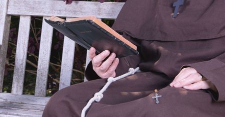 O. Klimuszko przewidział, co się stanie z Polską. "Będą się kłaniać"