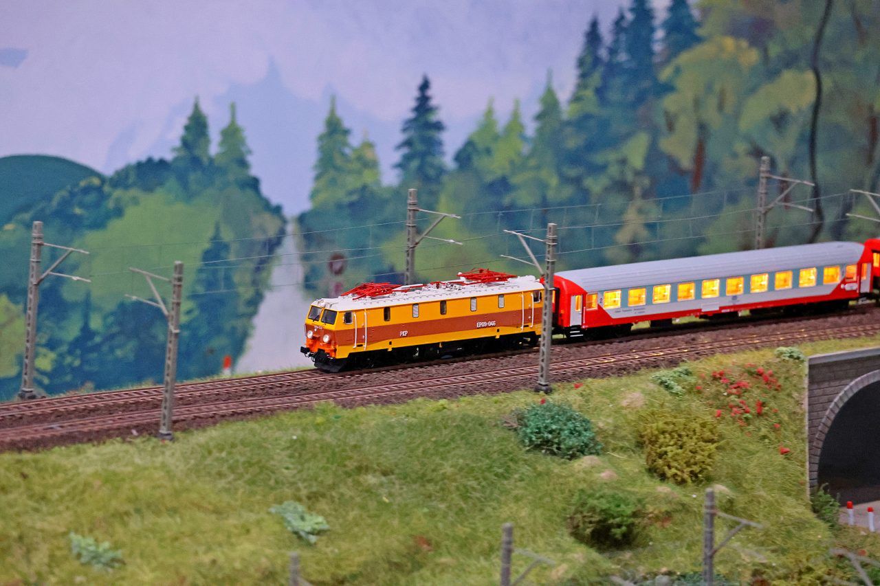 Lublin: Powstaje "Giga Makieta Polski” – największa makieta kolejowa w kraju