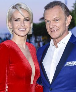 Pazura bez pamięci zakochany w młodszej żonie. Co z tego, że dzieli ich 26 lat