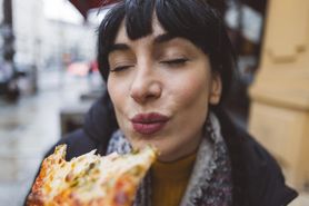 Na liście m.in. pizza. 7 produktów, które "bezlitośnie tną ryzyko raka"