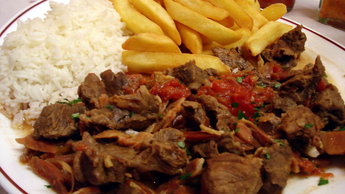 Duszona łopatka wołowa (mięso i tłuszcz)