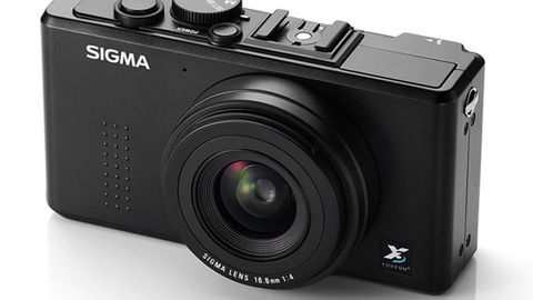 Sigma również chce mieć swój kompakt z wymienną optyką 1