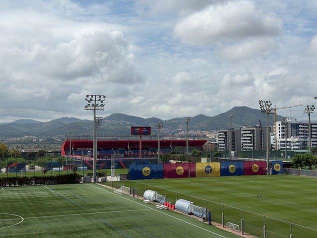 Łukasz Kuczera/ Widok na Estadi Johan Cruyff