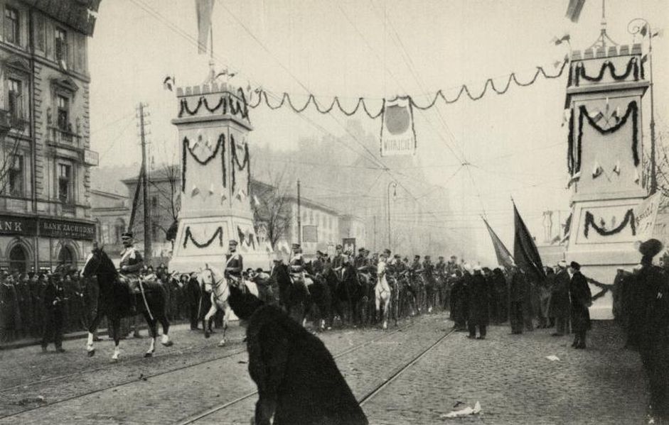 Marsz oraz widowisko historyczne w 100. rocznicę wkroczenia Legionów do Warszawy