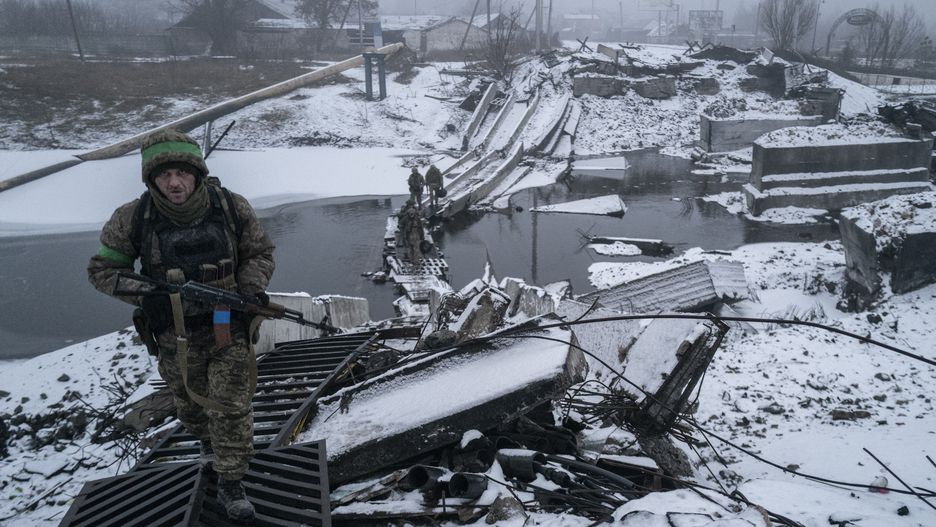 BAKHMUT, UKRAINE - JANUARY 29: Ukrainian soldiers return from the front line in Bakhmut, Ukraine on January 29, 2023. (Photo by Marek M. Berezowski/Anadolu Agency via Getty Images)