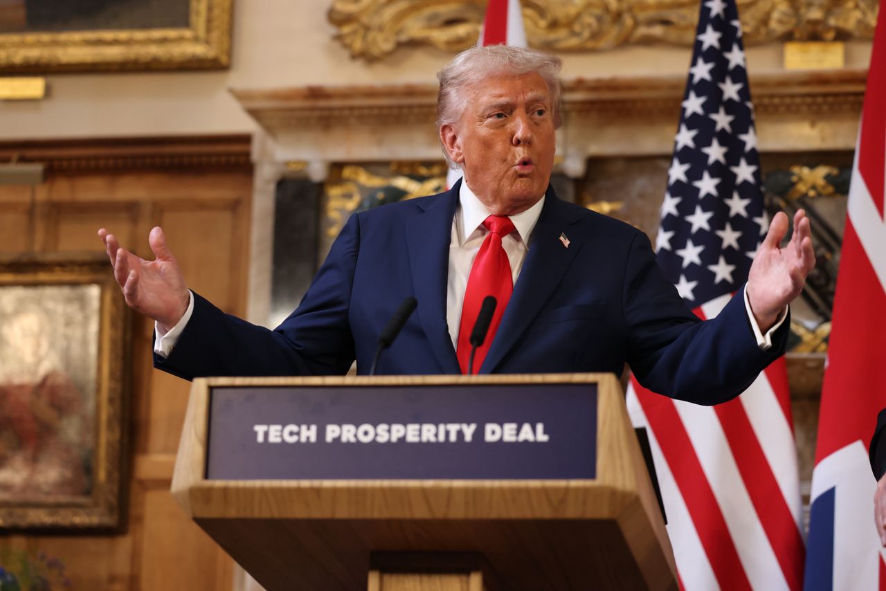Trump wściekły na krytyczne media. Chce odbierać im licencje