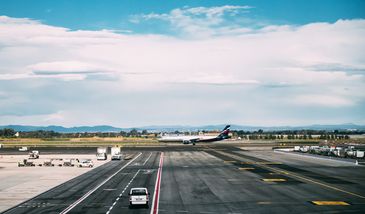 Niespodziewane utrudnienia na lotnisku we Włoszech. Pracownicy zaniepokojeni
