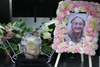 Skromny pogrzeb Zofii Ołdak. Tak chowano twórczynię "Plastusiowego pamiętnika"