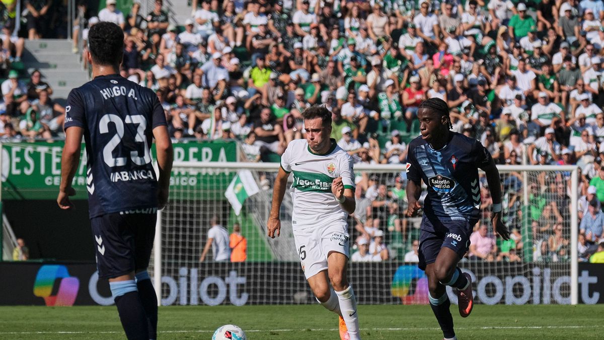 PAP/EPA / PAP/EPA/Pablo Miranzo / Elche pokonało Celtę