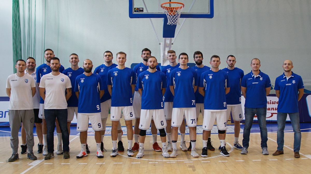 Zdjęcie okładkowe artykułu: Materiały prasowe / Beata Brociek / Na zdjęciu: zawodnicy Biofarm Basket Poznań