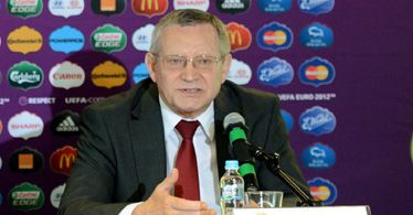 PZPN przeprasza kibiców, ale nie czuje się winny