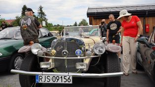 III Zlot Pojazdów Zabytkowych Binarowa 2025. Takich perełek motoryzacji dawno nie widzieliście. Bieckie drogi magą być dumne z takich gości