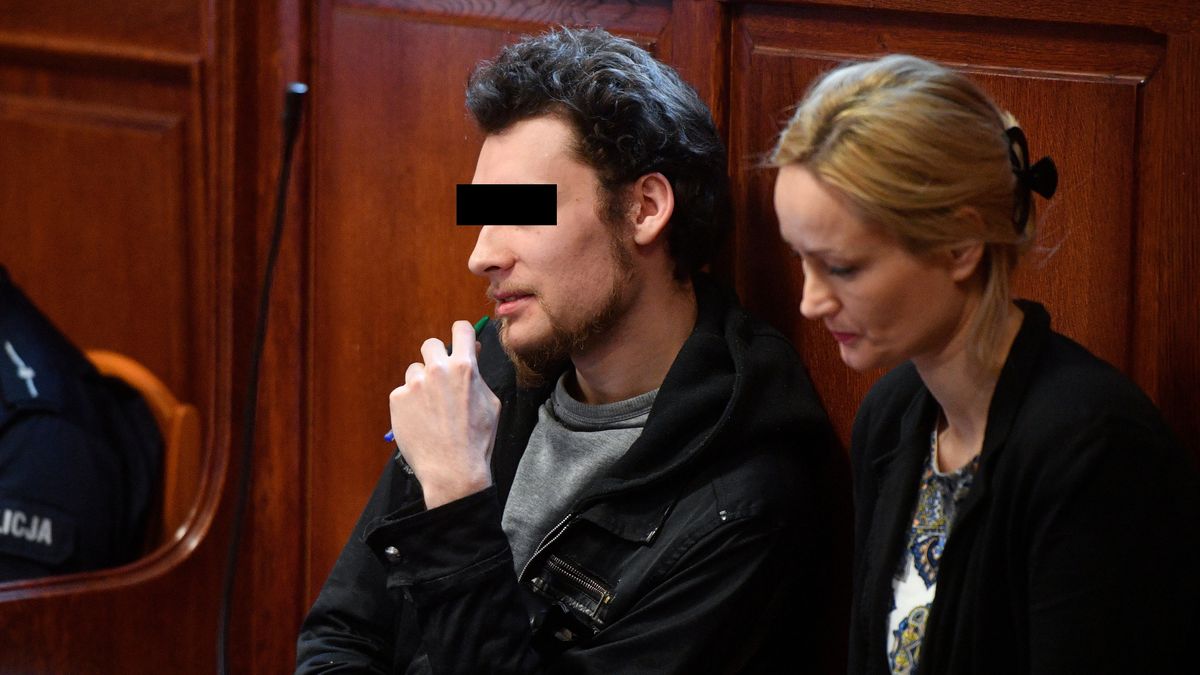 Karl P.
Radek Pietruszka
CIA�A, matki, Proces, rozcz�onkowanie, rozprawa, S�d Okr�gowy, zab�jstwo, matka, morderstwo, podejrzany, poszlakowy, rodzina, syn