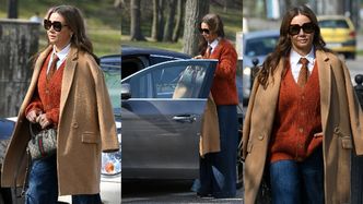 Kinga Rusin w swoim czarnym porsche załatwia sprawunki na mieście, dzierżąc w dłoni torebkę Gucci