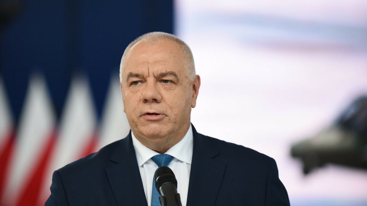 Analizy ws.nowego podatku zlecono zaraz po deklaracji premiera Mateusza Morawieckiego i mają odbywać się w Ministerstwie Aktywów Państwowych Jacka Sasina - pisze "Rz" 