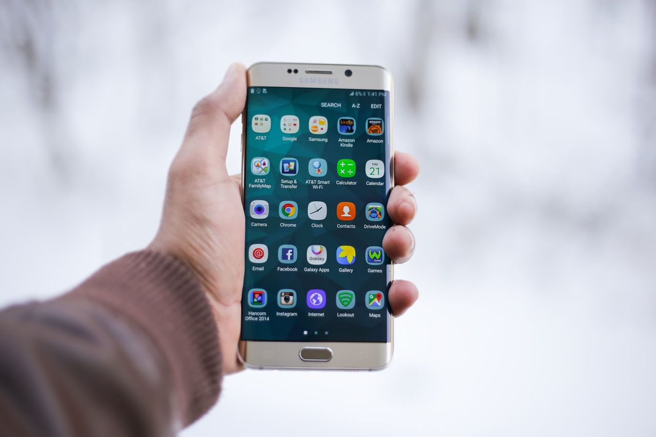 Niebezpieczna aplikacja na Androida naciąga użytkowników smartfonów Samsung