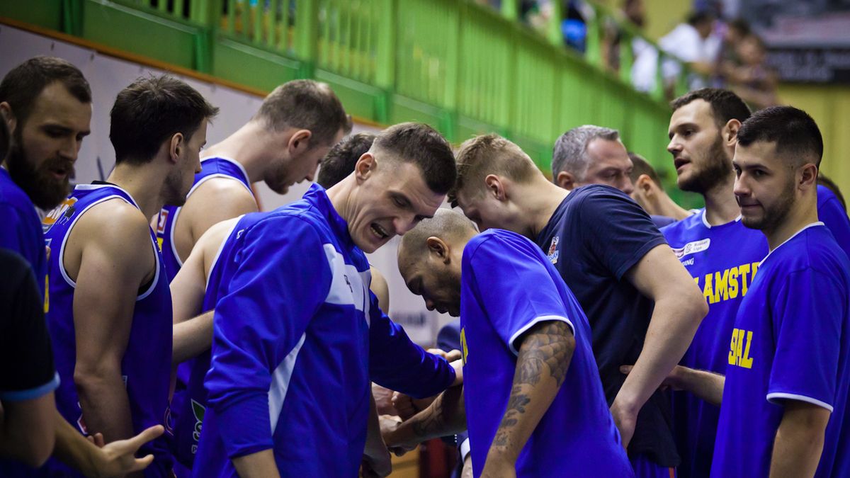 Zdjęcie okładkowe artykułu: WP SportoweFakty / Tomasz Fijałkowski / Na zdjęciu: koszykarze BM Slam Stali Ostrów Wlkp.