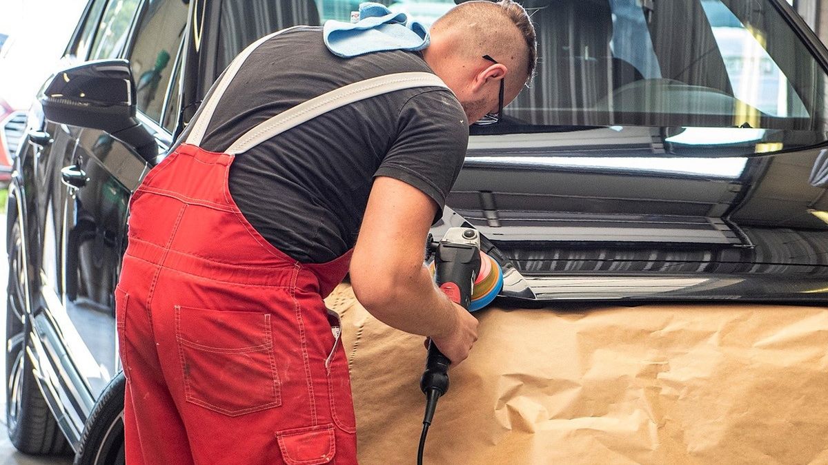 Problem z likwidacją szkód komunikacyjnych wkrótce może dotknąć wielu Polaków. Warsztaty od lat stoją pod ścianą